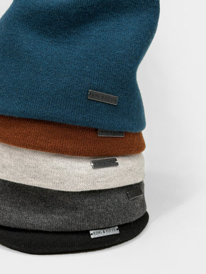 snug fit beanie